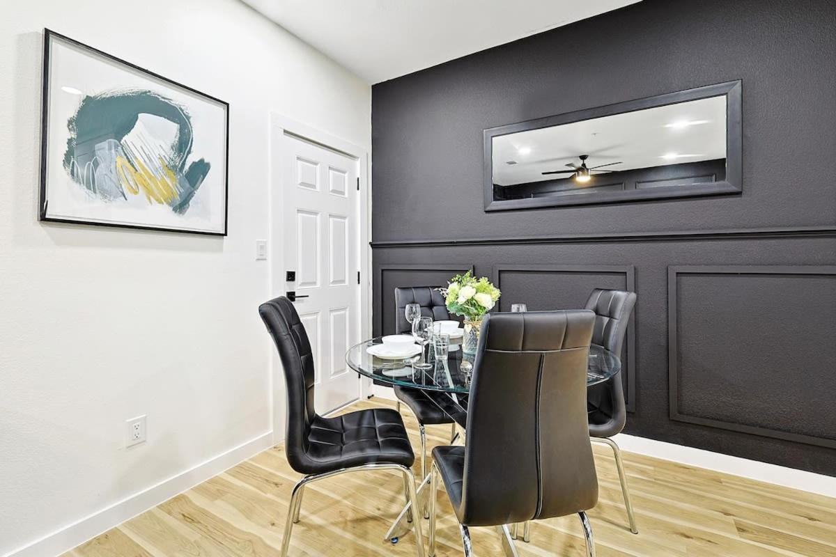Apartment New 2b Townhome Near At&t Global Life 6flag