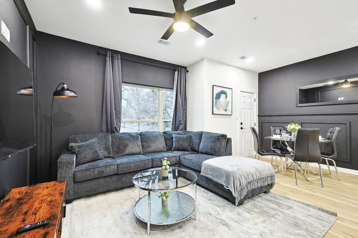 Apartment New 2b Townhome Near At&t Global Life 6flag