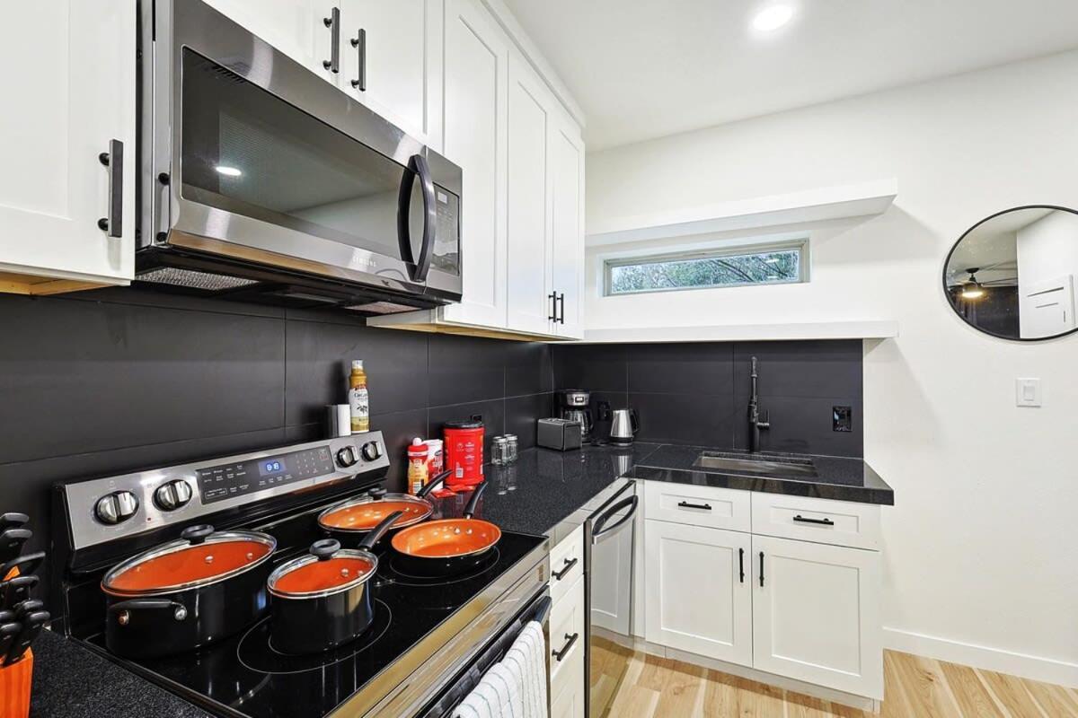 Apartment New 2b Townhome Near At&t Global Life 6flag