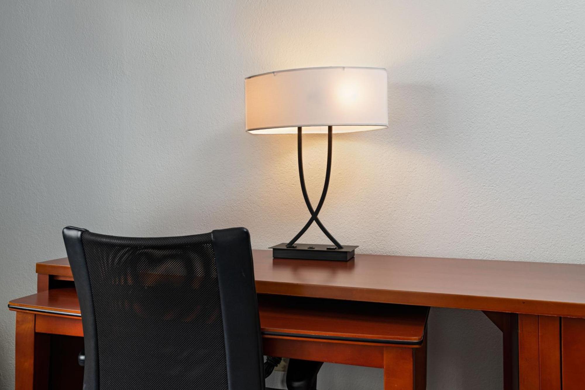 Courtyard By Marriott Dallas Entertainment District 3*