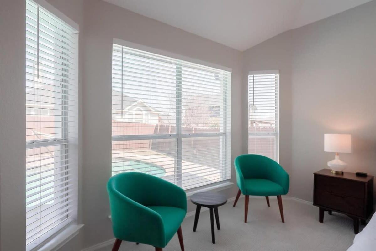 Holiday home Pearl White Dream With Private Pool & Theatre Arlington