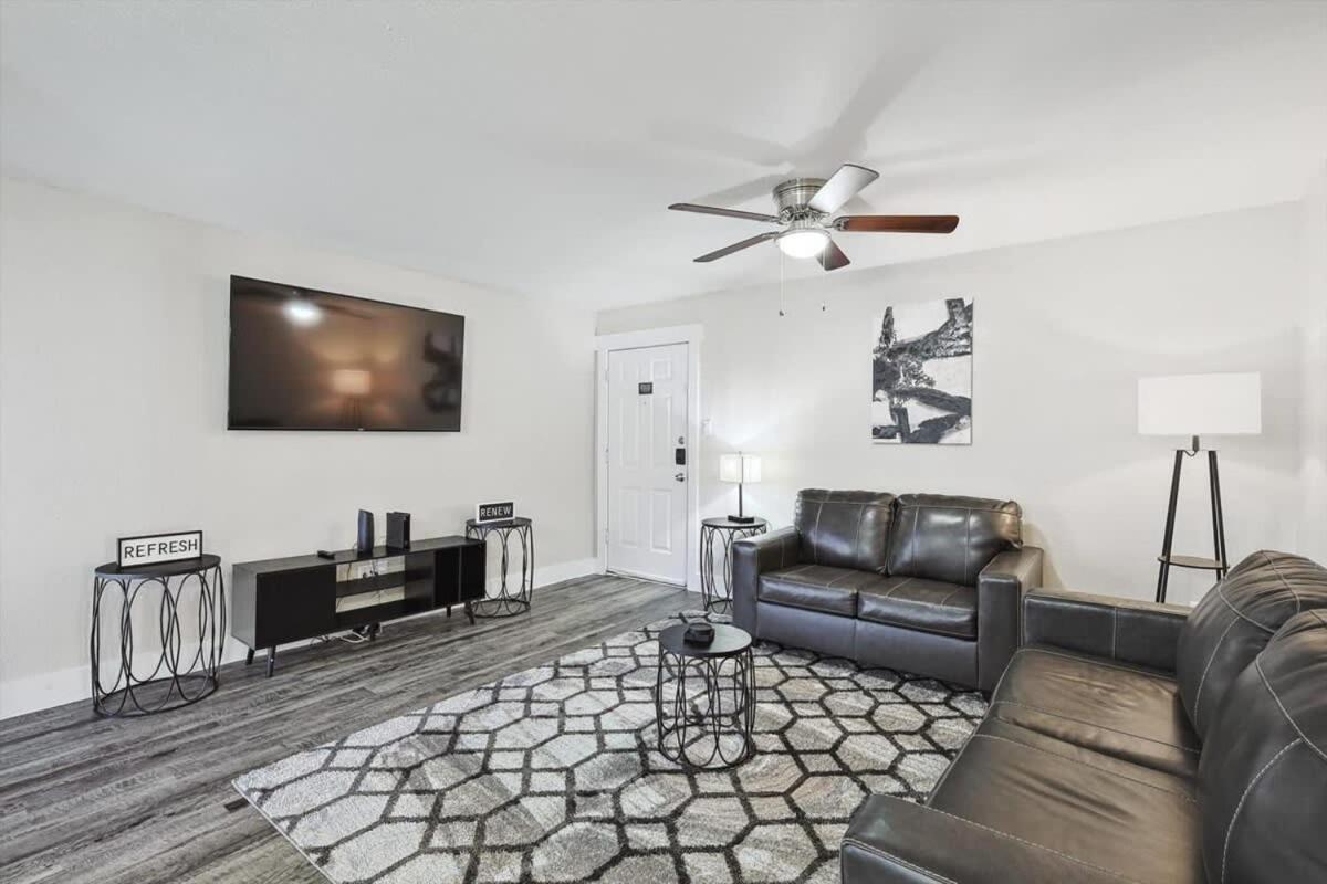 2br 2ba Oasis Near Cowboys Stadium & 6 Flags Apartment *