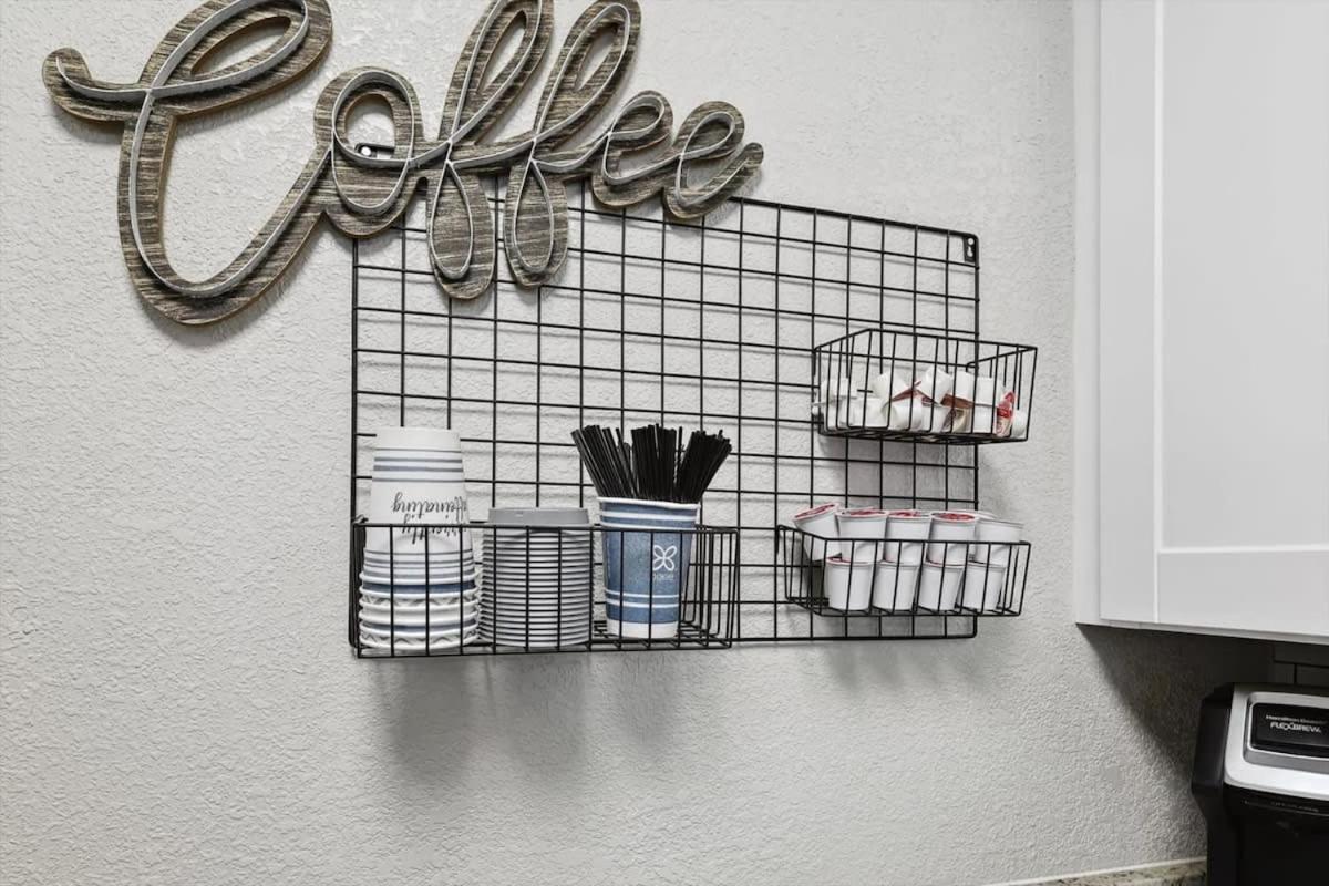 2br 2ba Oasis Near Cowboys Stadium & 6 Flags Apartment Arlington