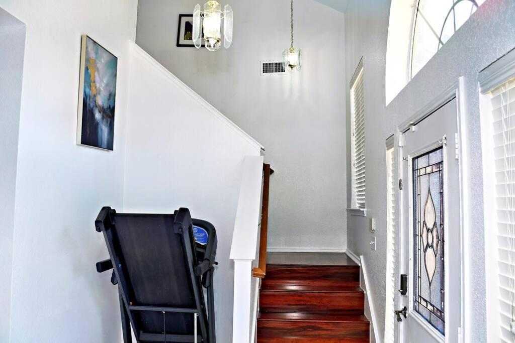 Spacious 4-bedroom House With Ac, Wi-fi Superb In The Heart Of Arlington, Tx! Holiday home *