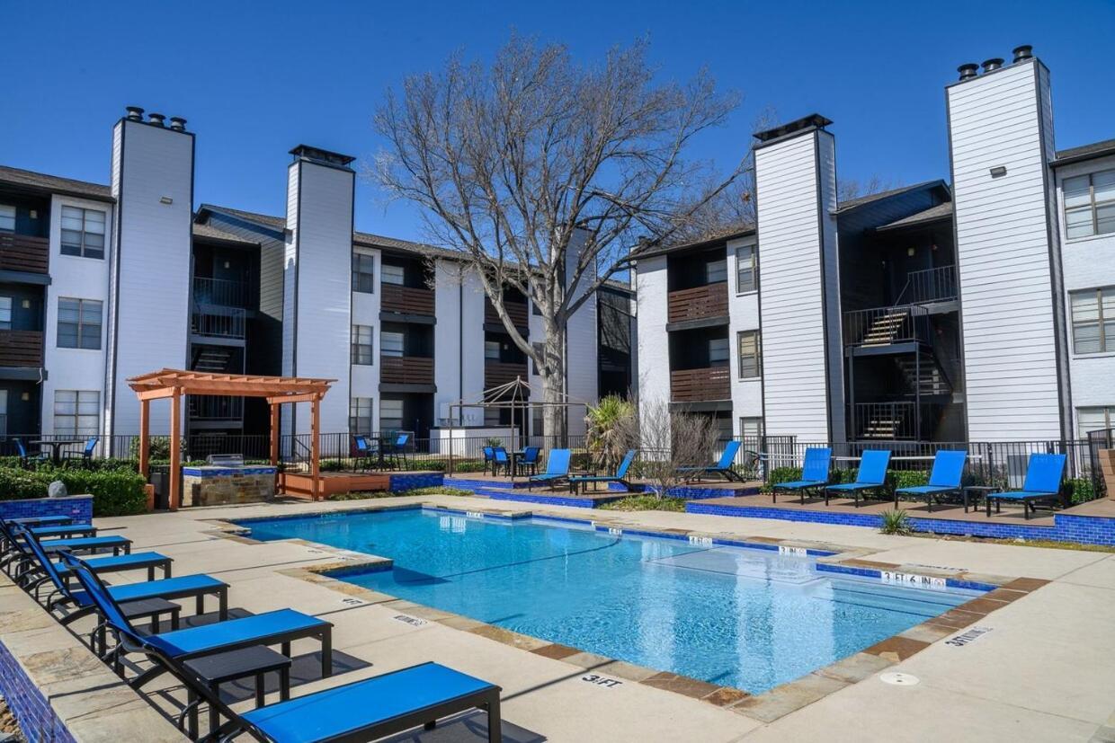 The Landry 129 Spacious And Cozy 1 Bedroom 1bth