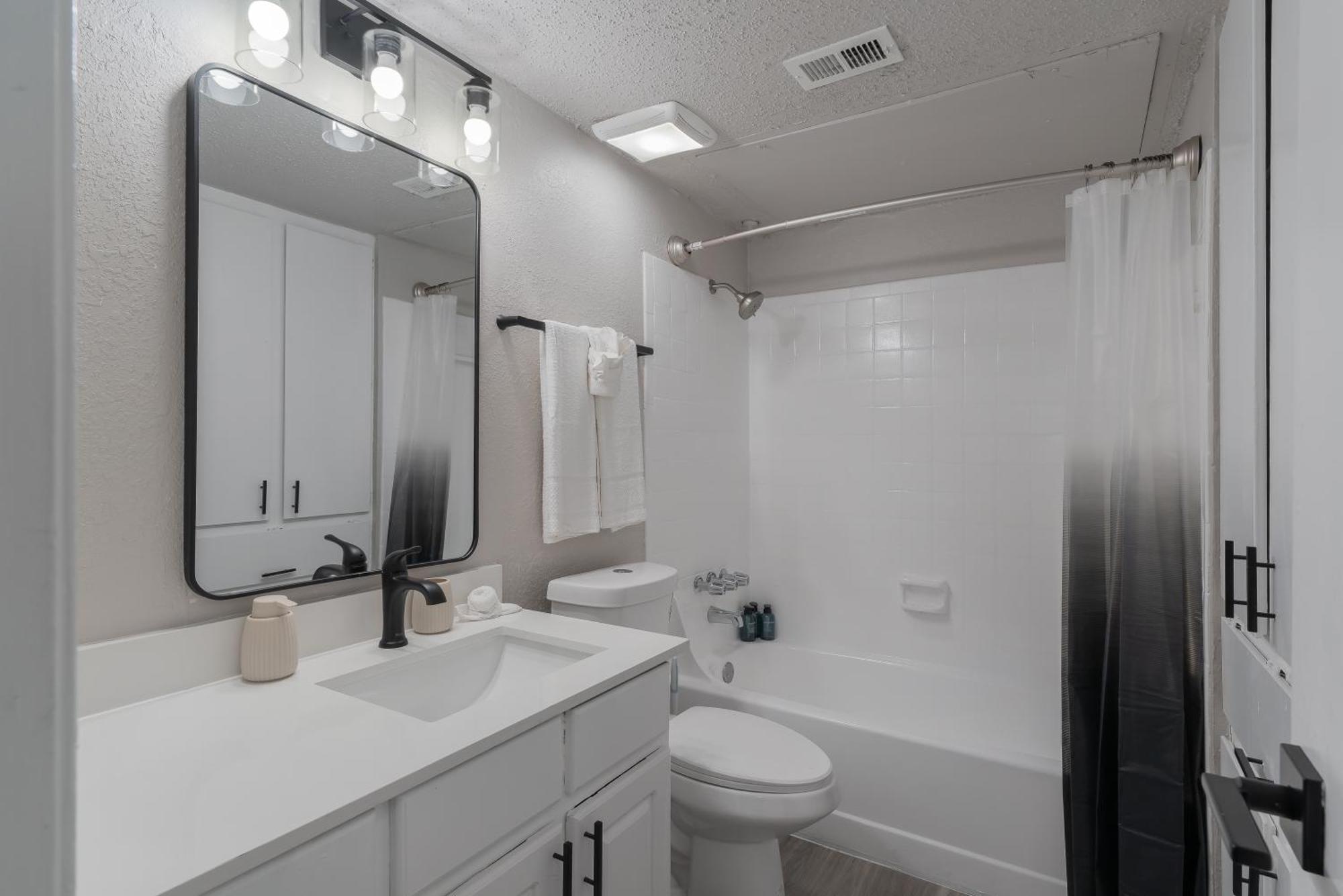 The Landry 163 Spacious And Cozy 1 Bedroom 1bth Arlington