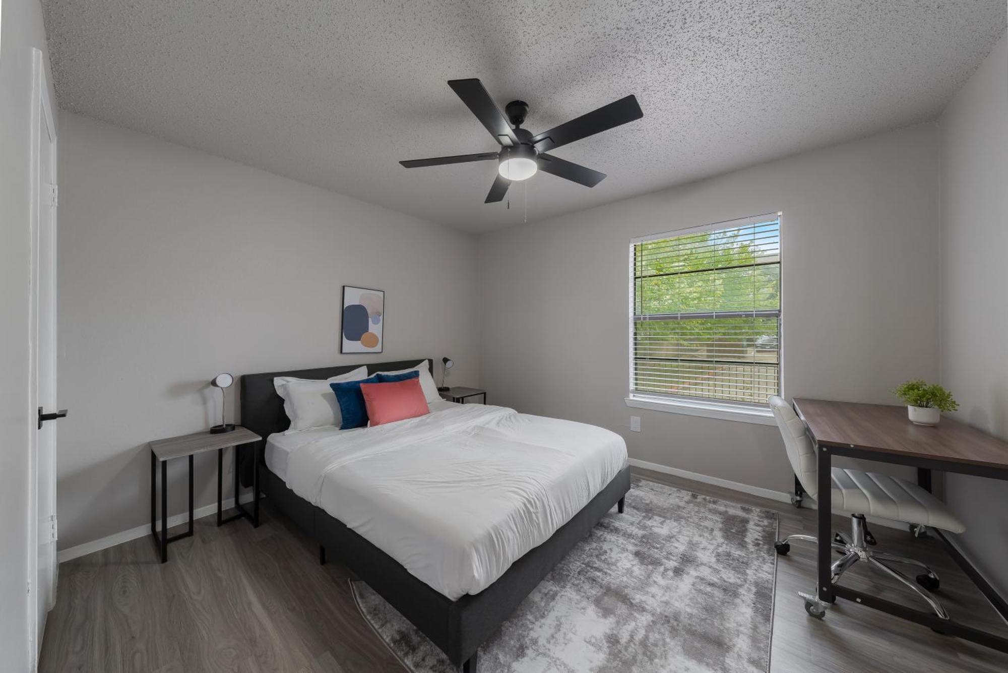 Apartment The Landry 163 Spacious And Cozy 1 Bedroom 1bth *