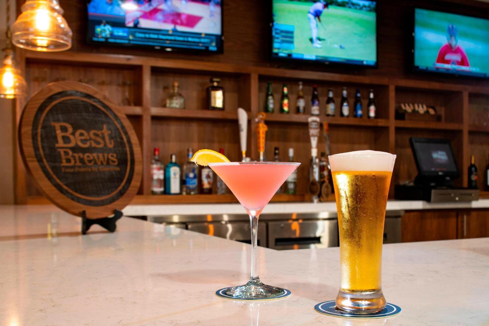Four Points By Sheraton Dallas Entertainment District Hotel 3*
