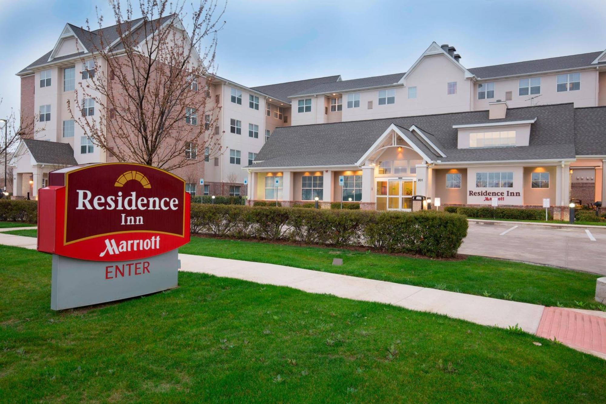By Marriott South Arlington