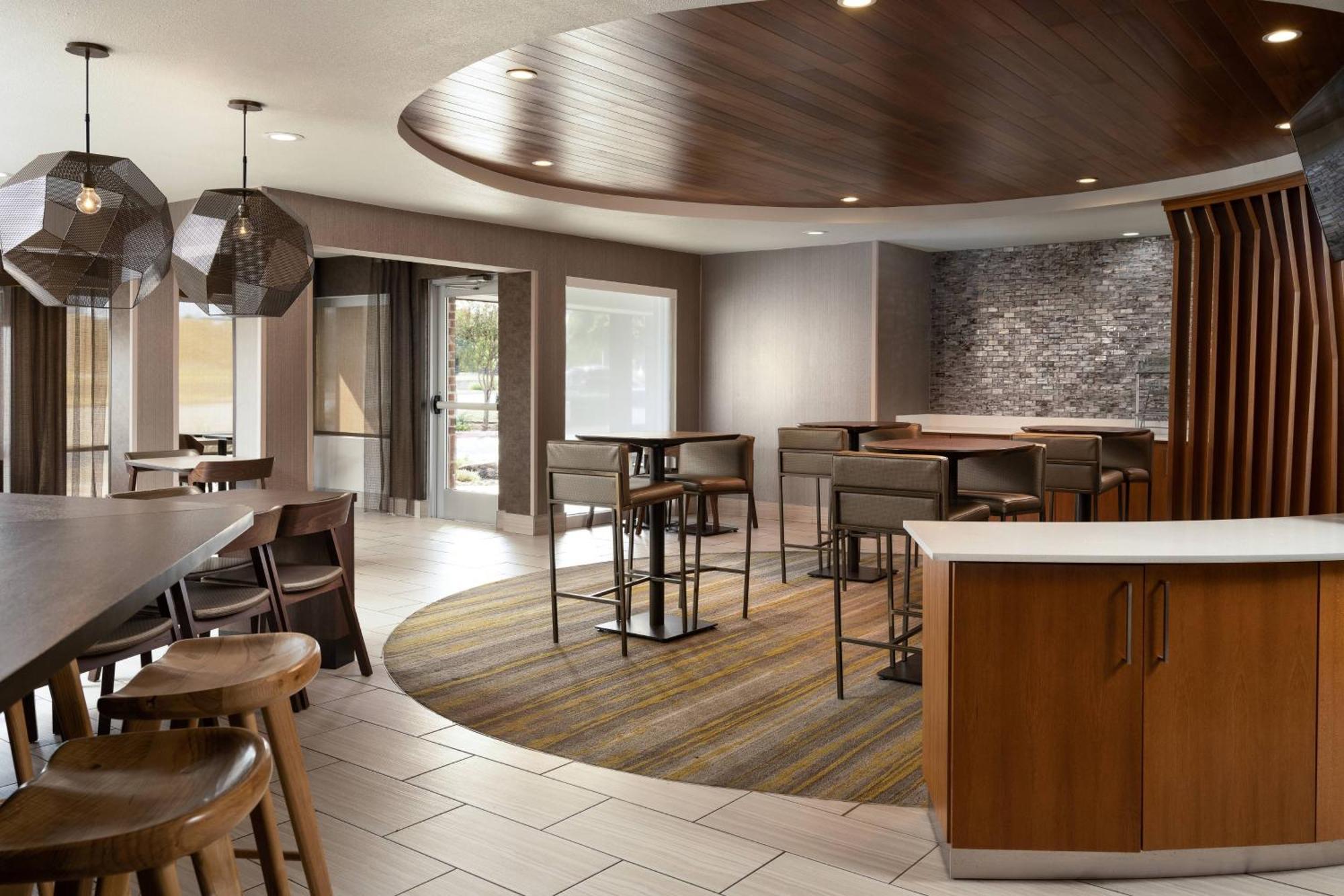 Hotel Springhill Dallas North 3*