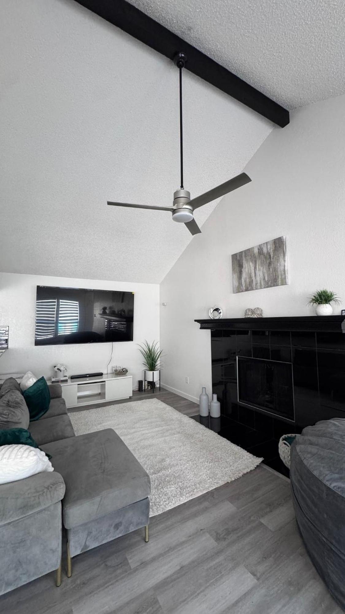 Lux Style Duplex 86inch Tv