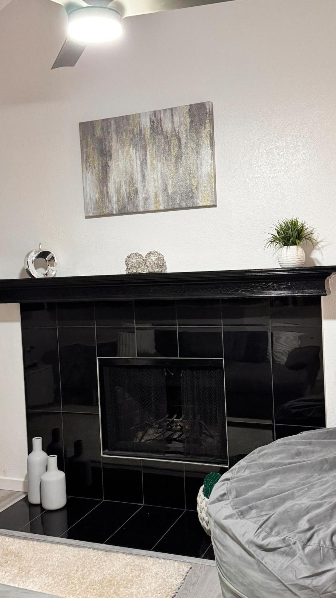 Villa Lux Style Duplex 86inch Tv Arlington