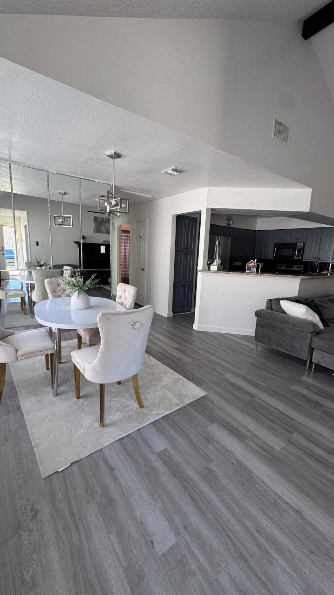 Lux Style Duplex 86inch Tv Arlington