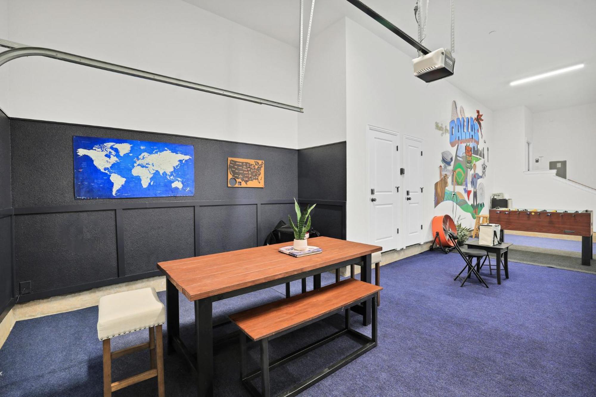 Victory - Lux Townhome Walk 2 Globe Life - Rangers & Cowboys Stadiums Apartment *