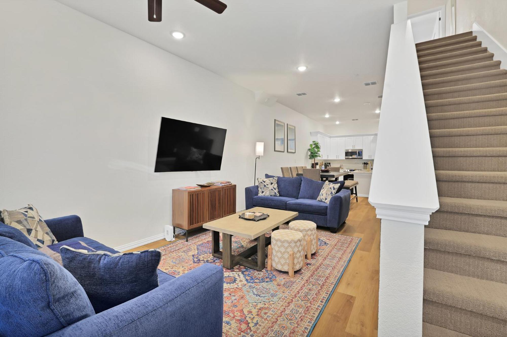 Apartment Victory - Lux Townhome Walk 2 Globe Life - Rangers & Cowboys Stadiums