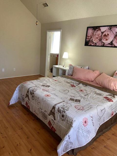 Comfy 3-bedroom In