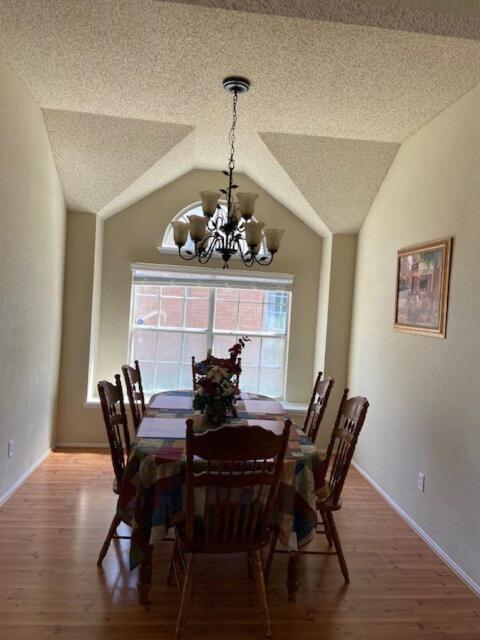 Comfy 3-bedroom In *