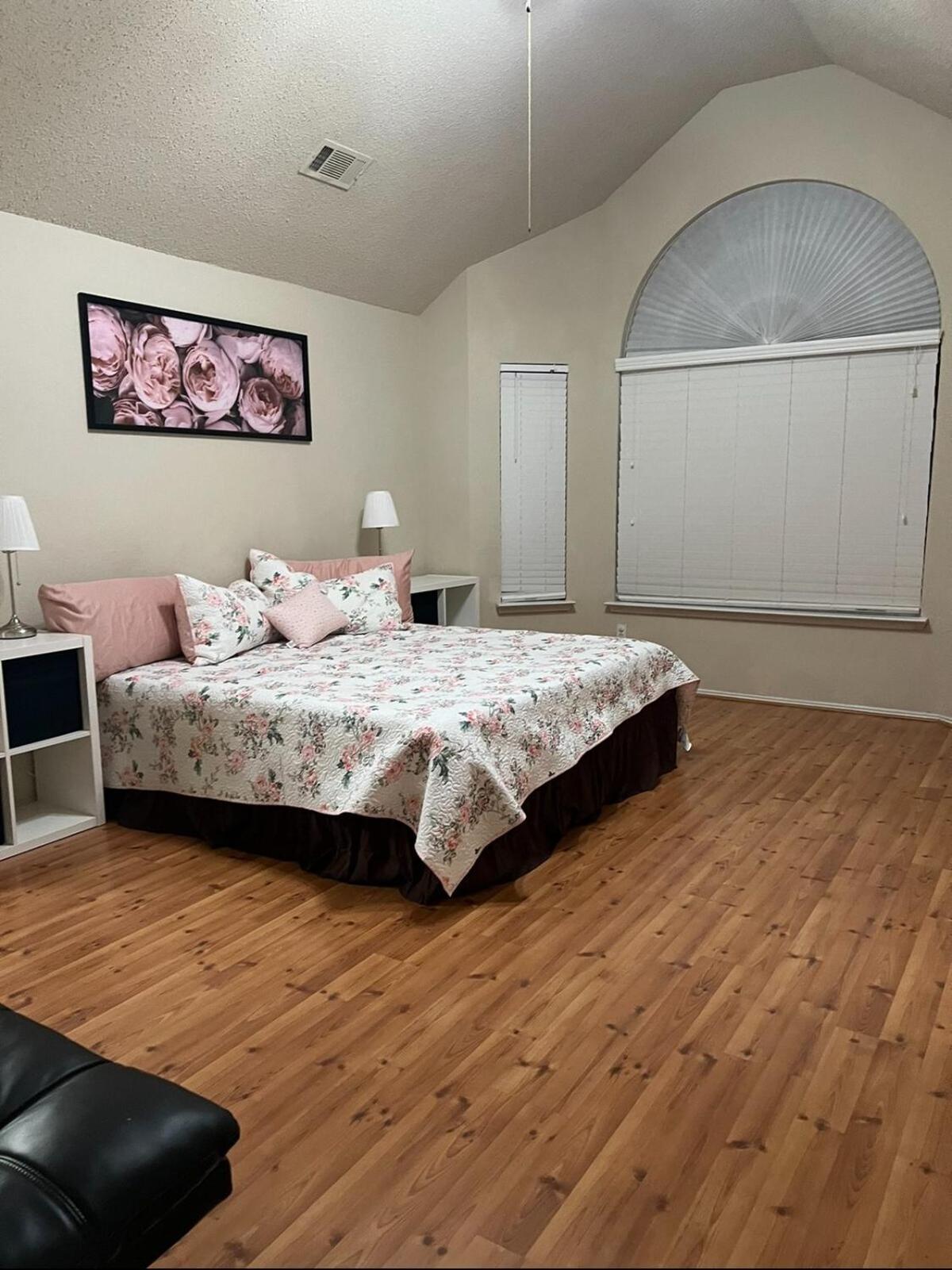 Comfy 3-bedroom In * Arlington