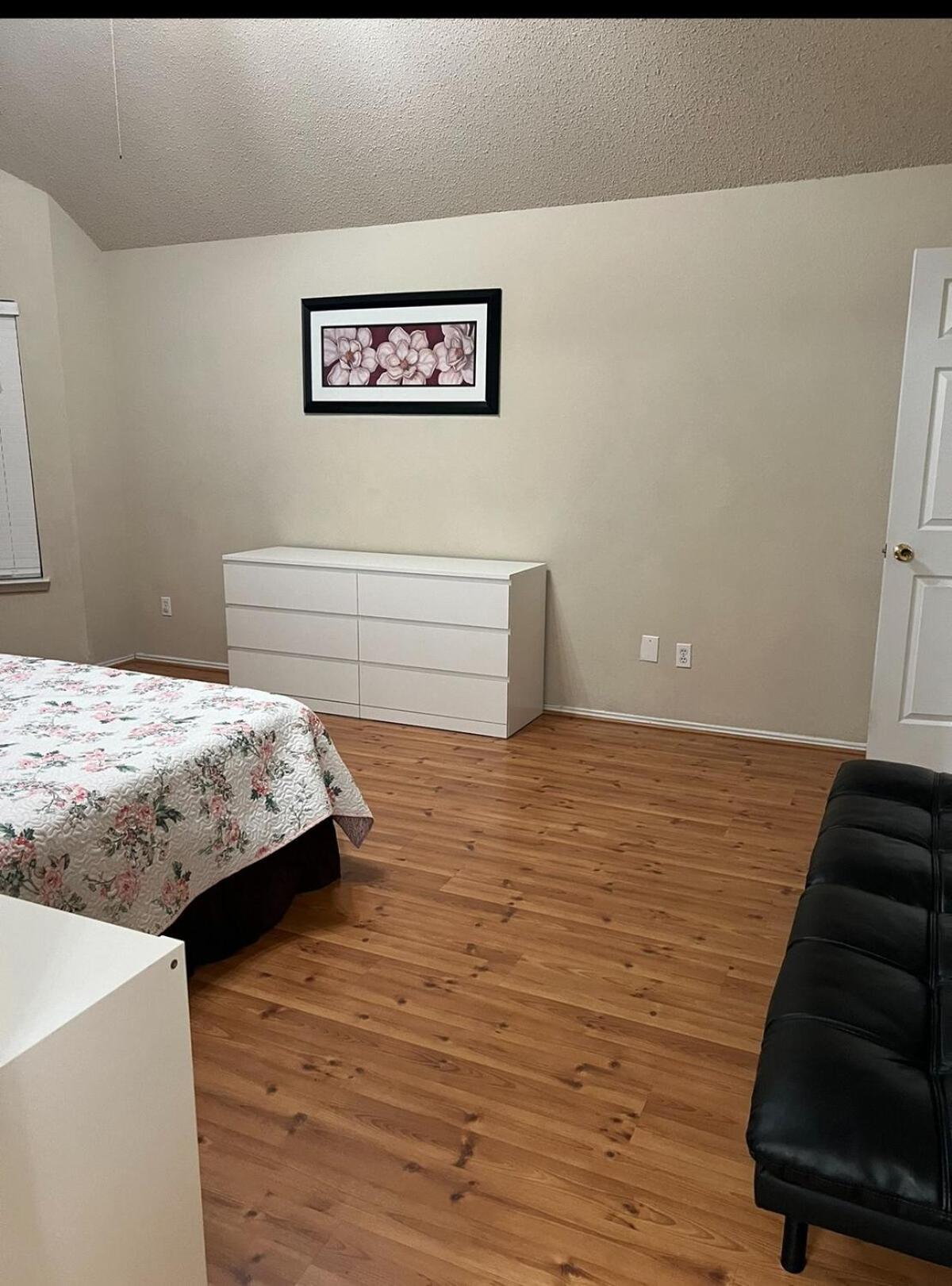 Holiday home Comfy 3-bedroom In Arlington