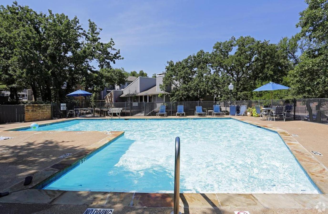 Apartment Landing At The Biltmore - 1 Bedroom In North Arlington
