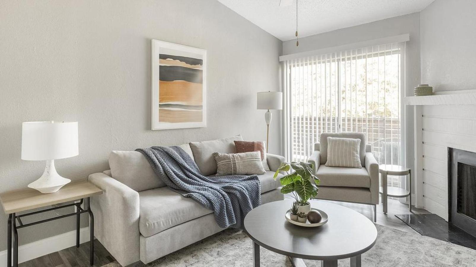 Landing At The Biltmore - 1 Bedroom In North