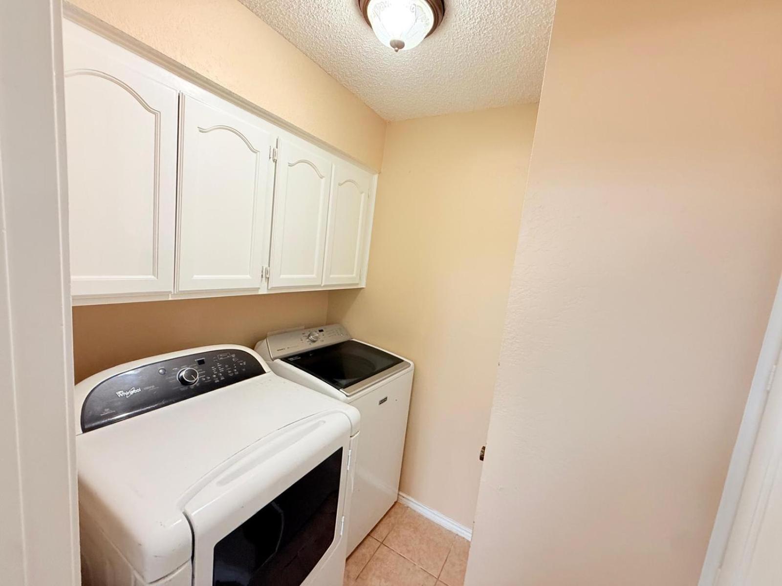 1 Story Funhome With Games, Smart Tv, Near At&t Stadium, Globe Life, Six Flags, Dfw Airport Arlington