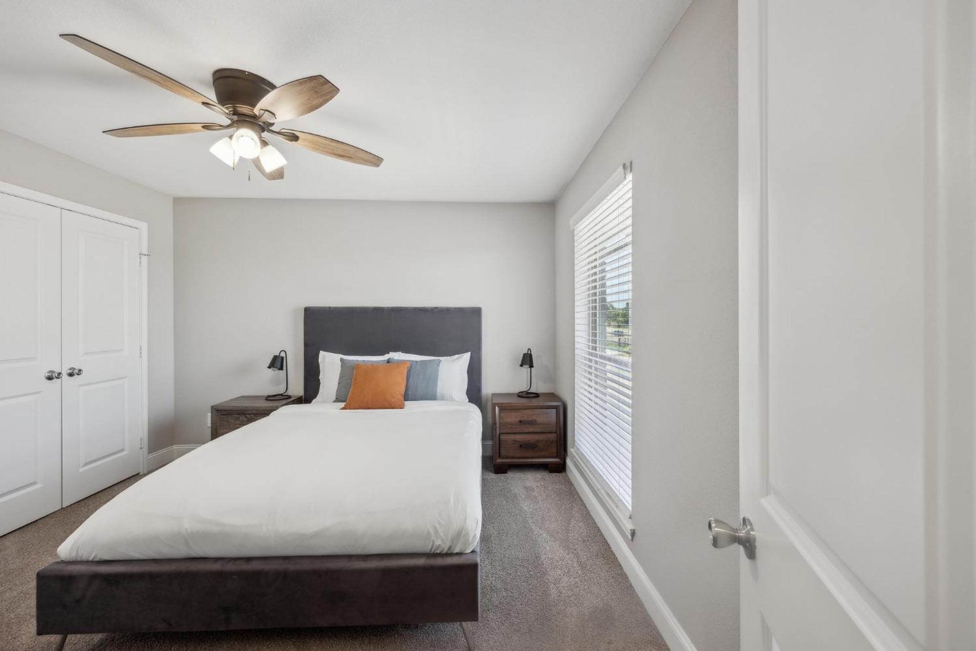The Mirage 251 I Comfy 1 Bed 1 Bath Apartment *