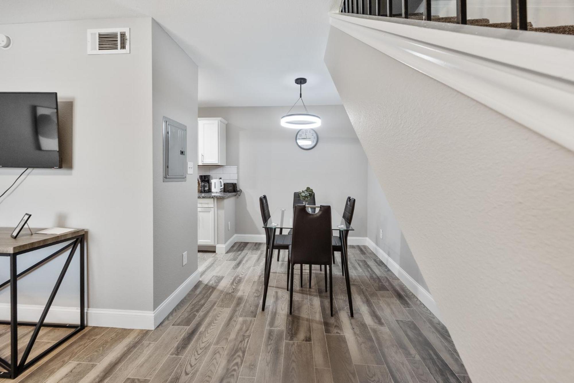 The Mirage 248 I Comfy 1 Bed 1 Bath * Arlington