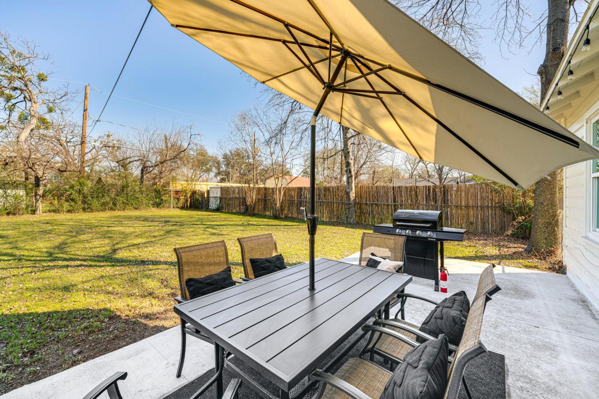 Walk To Atandt Stadium With Patio And Bbq * Arlington