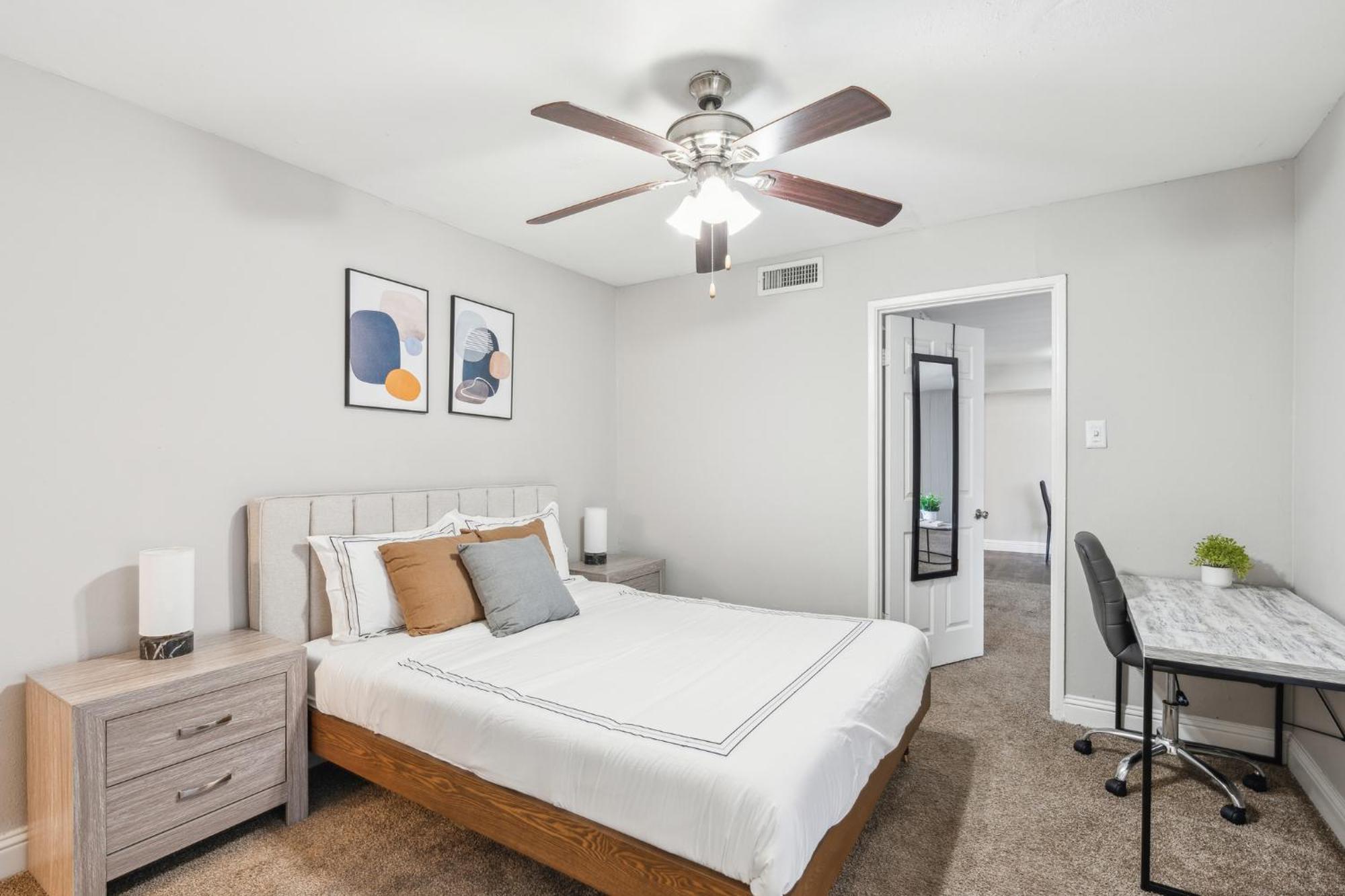 Stratton 309-d I Spacious 2 Bed 2 Bath *