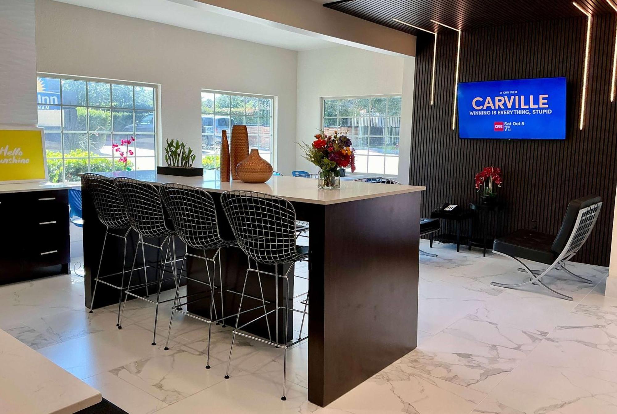 Hotel Days By Wyndham Arlington
