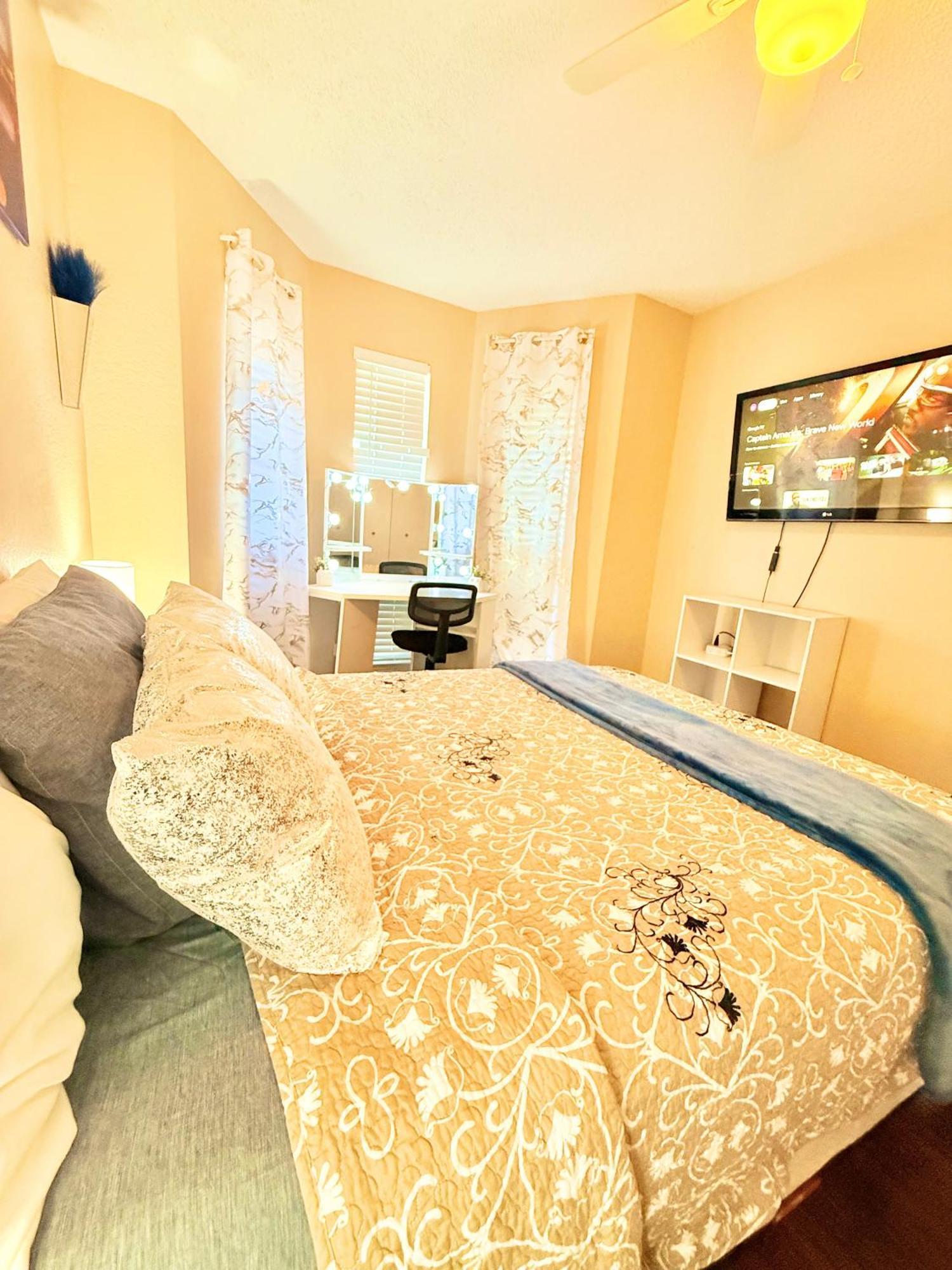 1 Story Funhome With Games, Smart Tv, Near At&t Stadium, Globe Life, Six Flags, Dfw Airport
