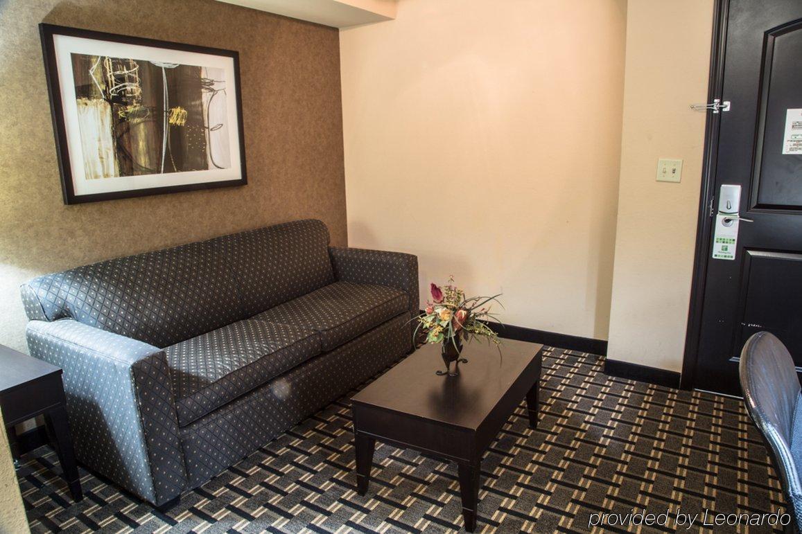 Hotel Northeast By Ihg
