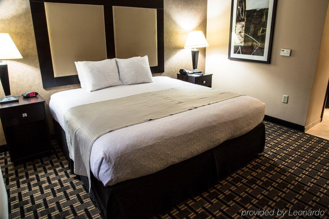Northeast By Ihg 3*