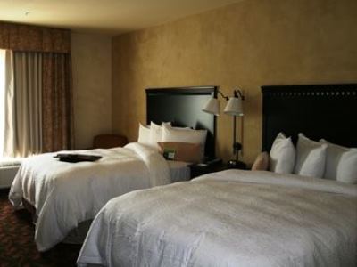 Hotel Hampton & Dallas-arlington North-entertainment District
