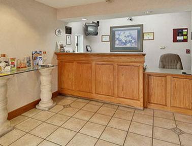Super 8 By Wyndham Near At&t Stadium *
