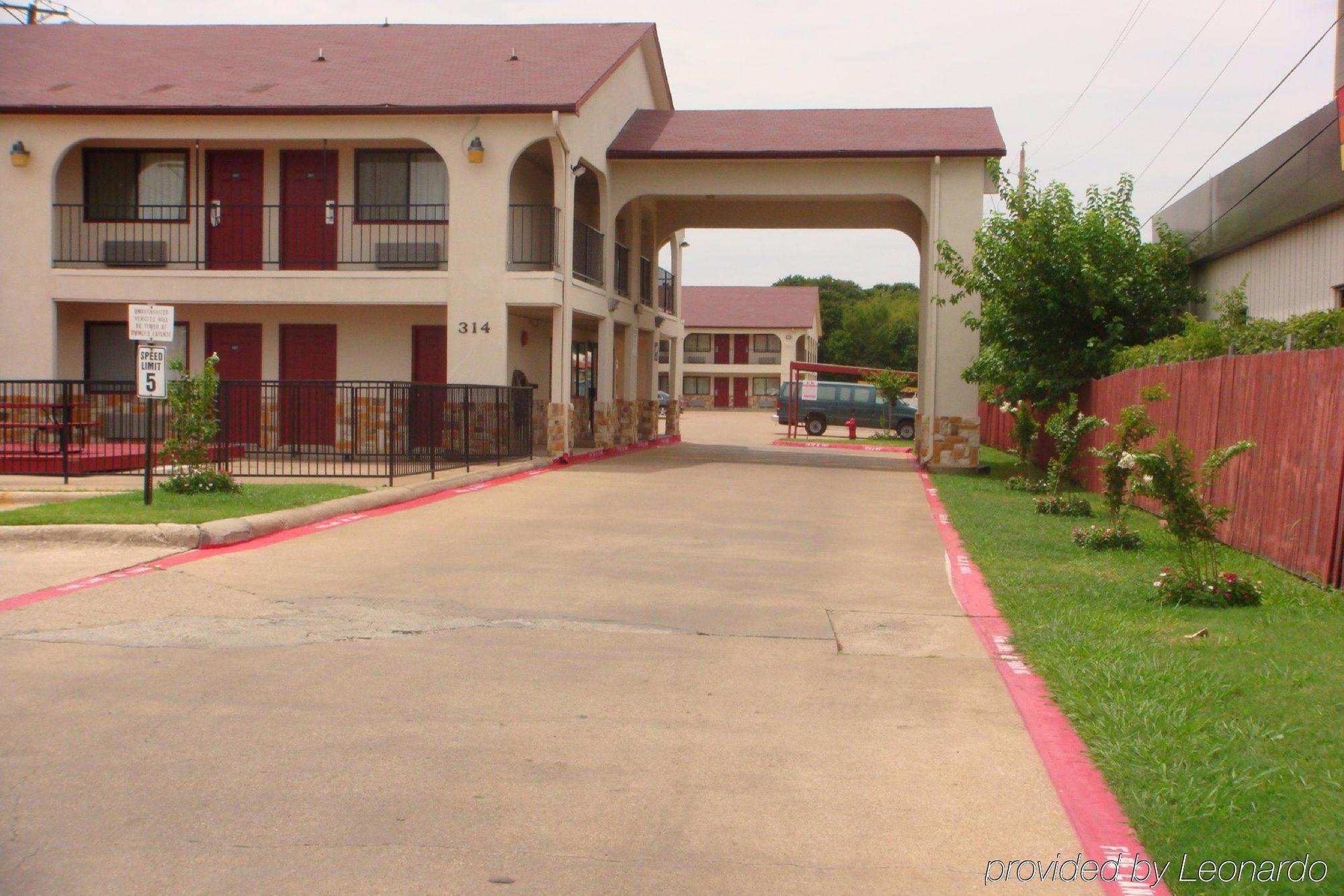 Executive Of Arlington, Near At&t Stadium Motel