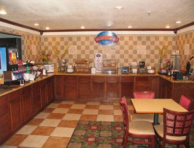 Baymont By Wyndham At Six Flags Dr Hotel Arlington