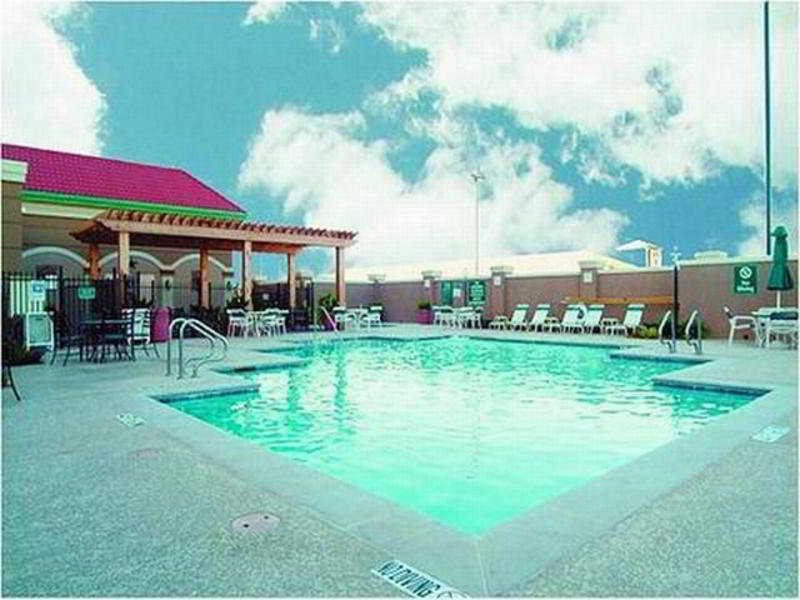 La Quinta By Wyndham North 6 Flags Dr Hotel Arlington