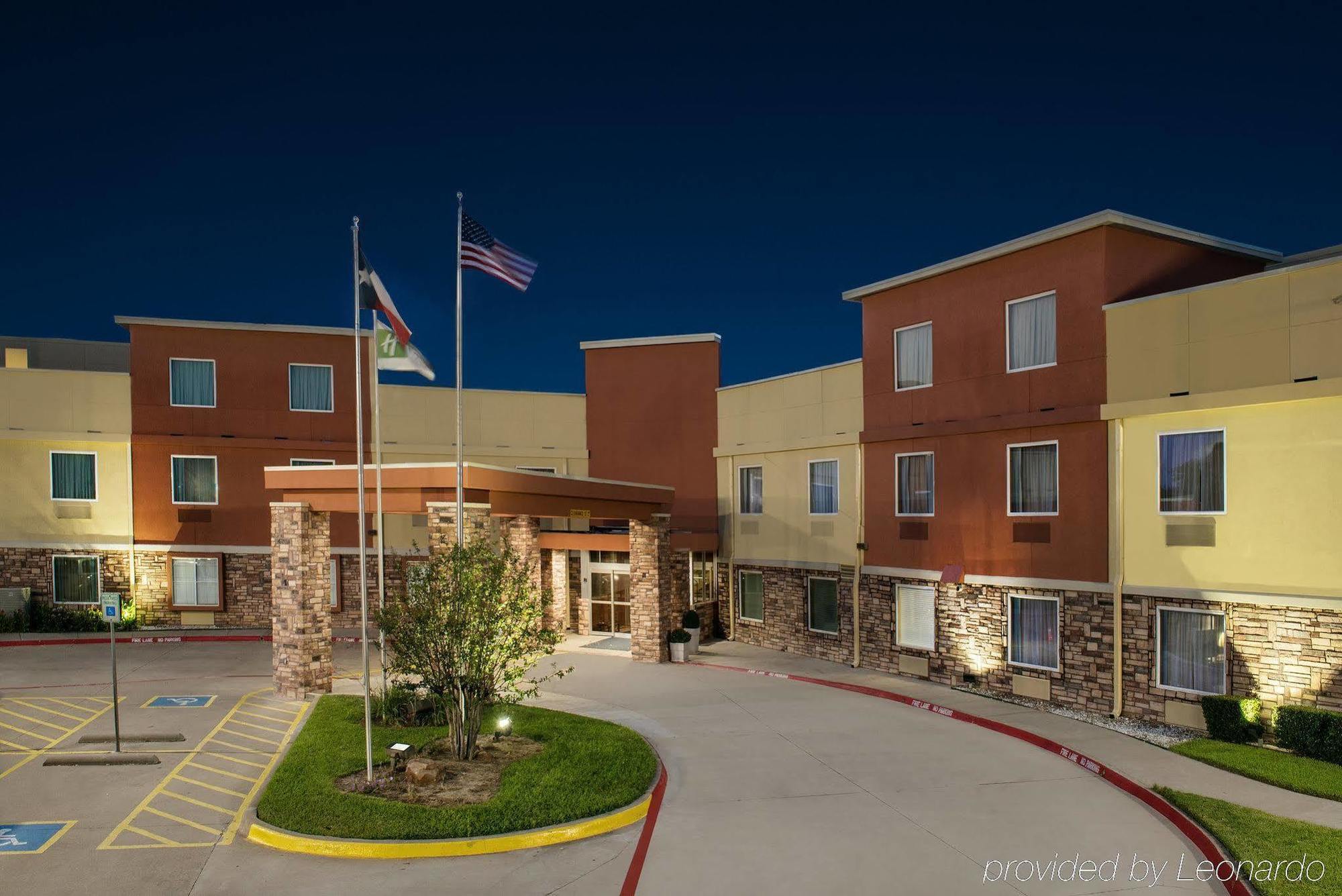 Hotel Four Points By Sheraton Dallas Entertainment District Arlington