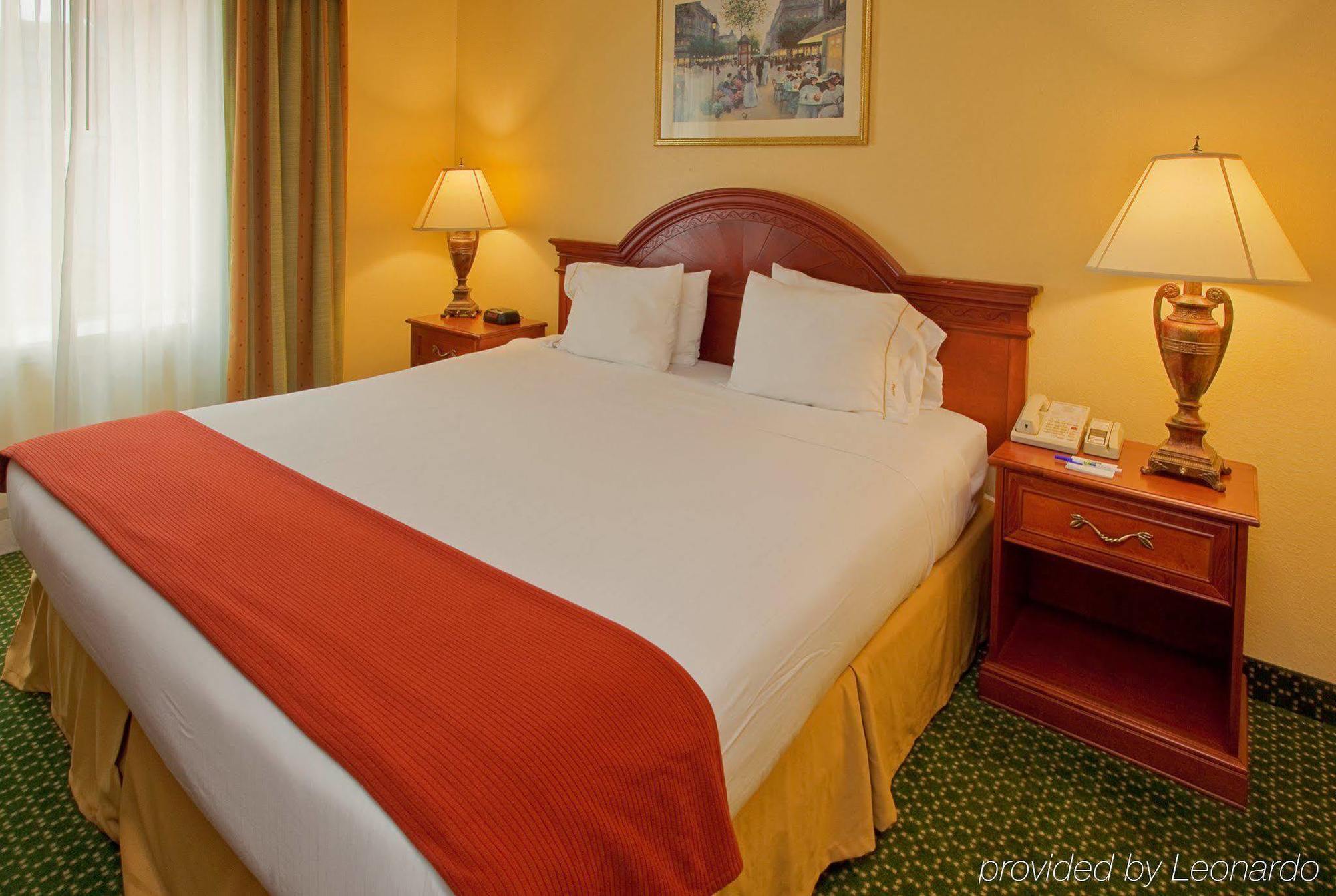 Four Points By Sheraton Dallas Entertainment District Hotel Arlington