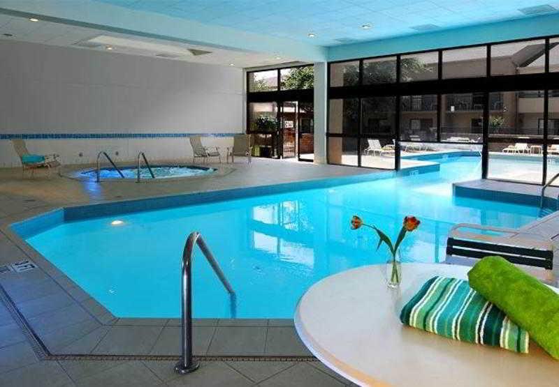 Hotel Courtyard By Marriott Dallas Entertainment District