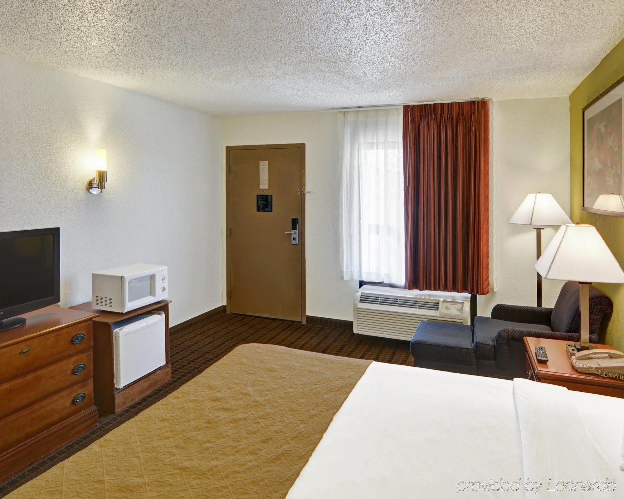 Inn Quality At Highlands 3*