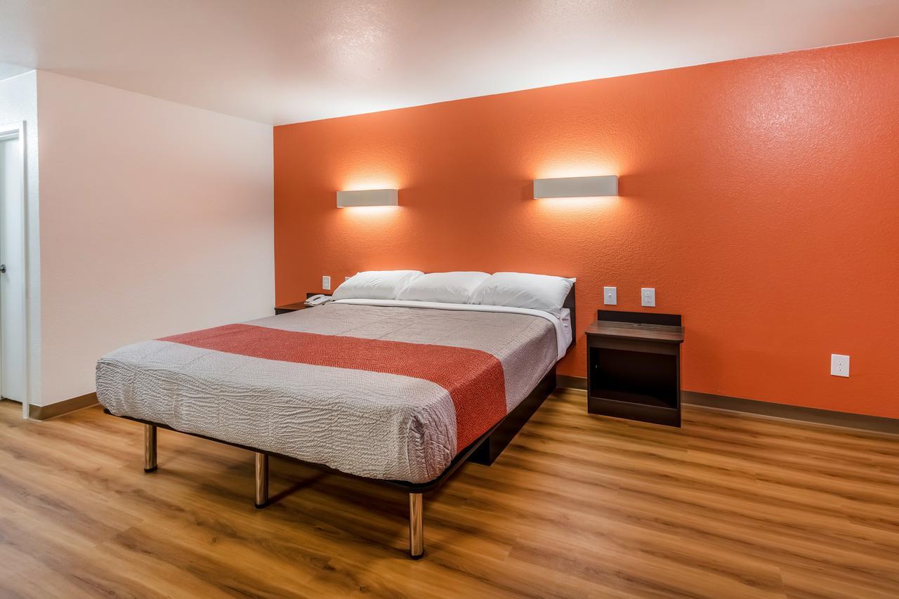 6-arlington, Tx - Uta Hotel Arlington