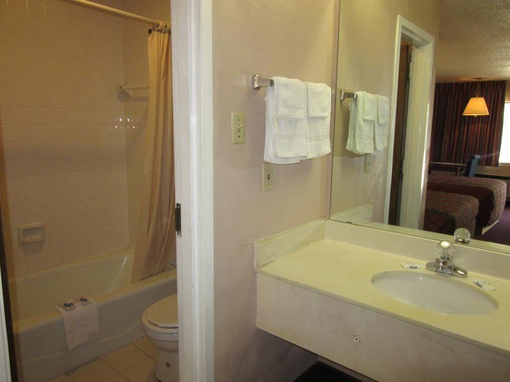 6-arlington, Tx - Uta Hotel