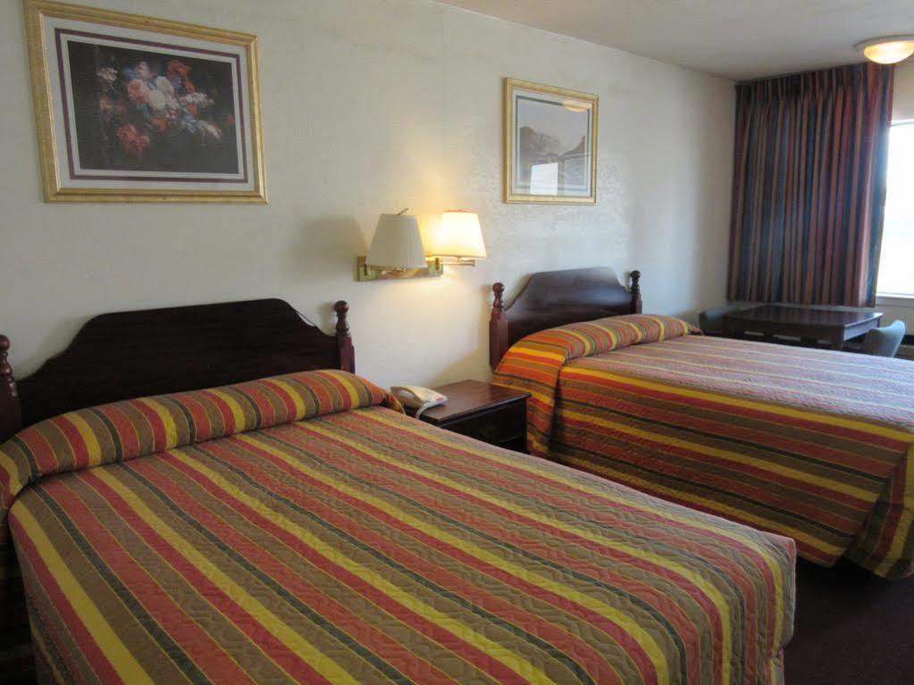 Hotel 6-arlington, Tx - Uta