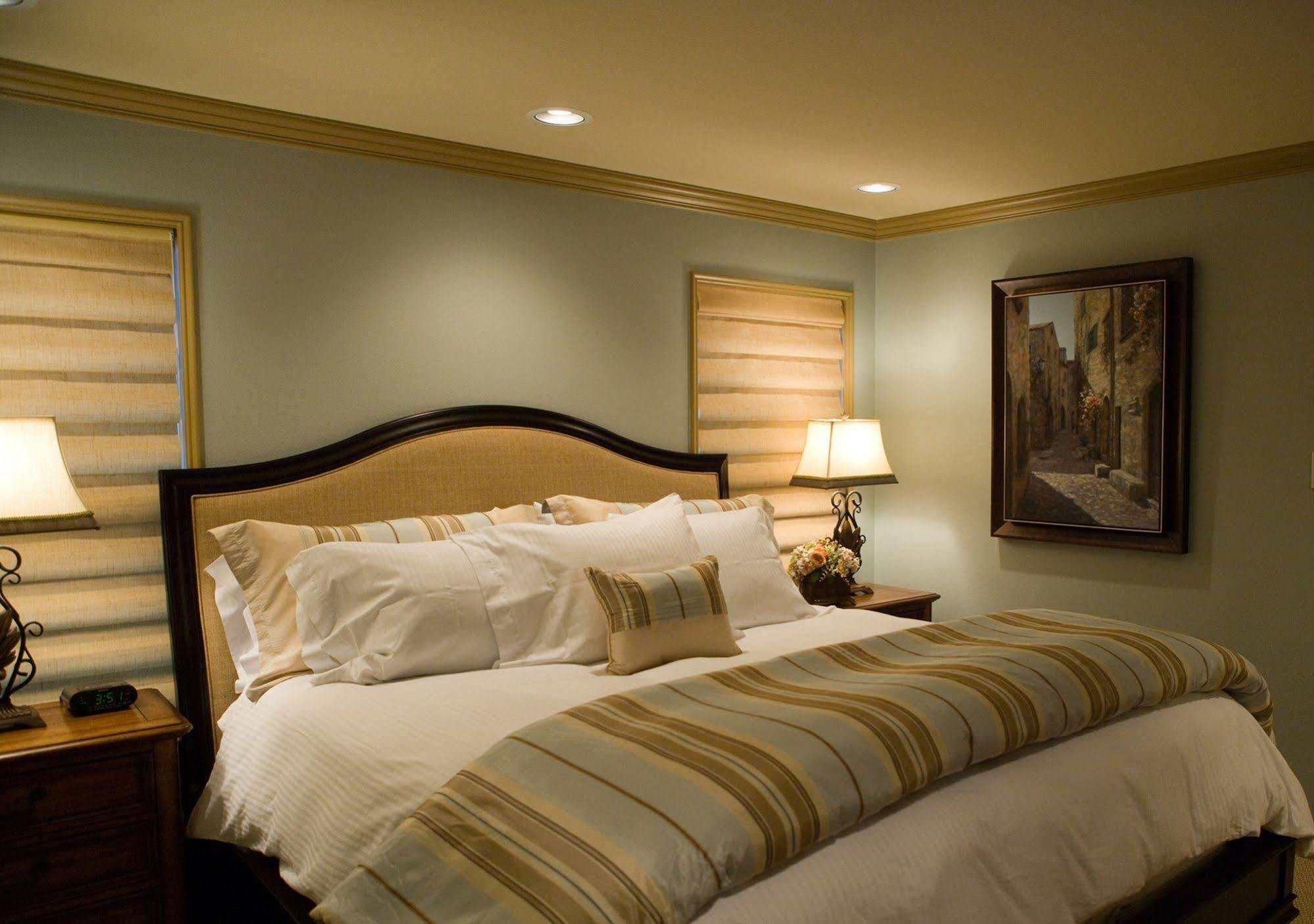 The Sanford House & Inn Arlington