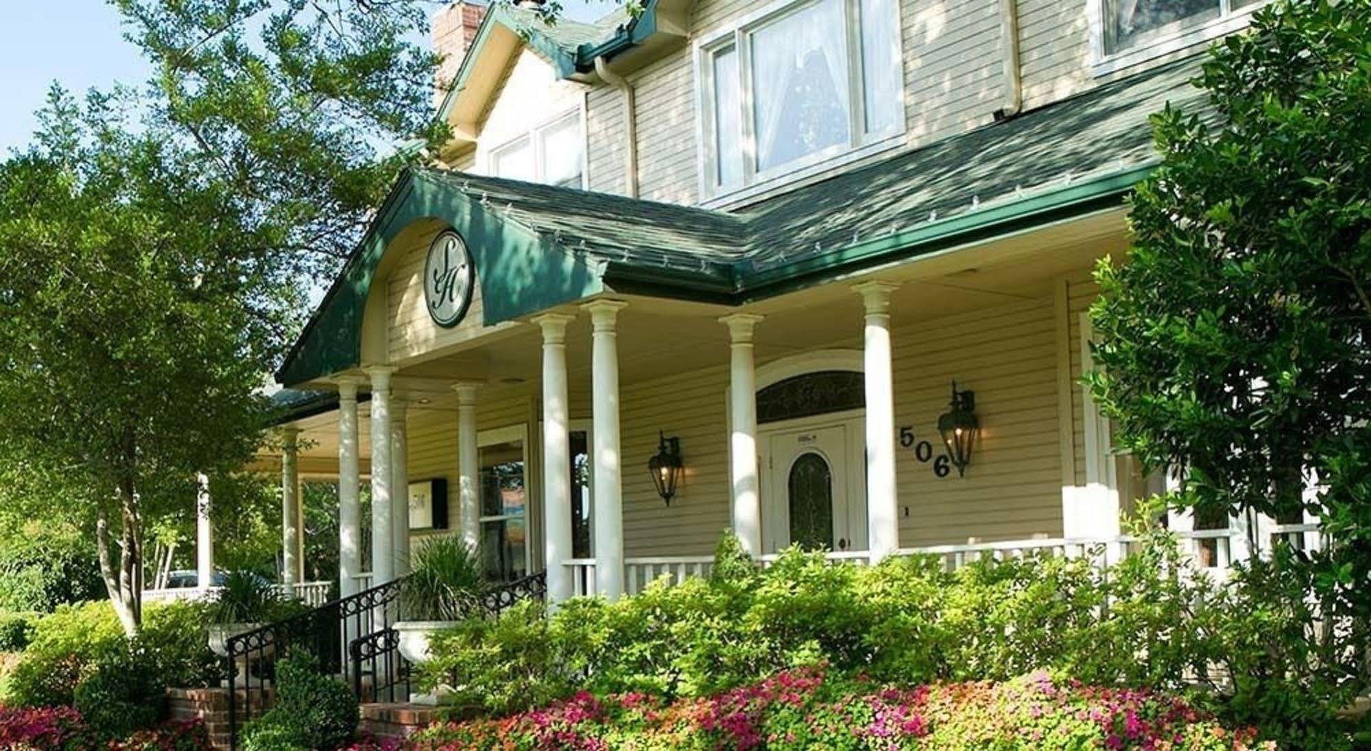 Inn The Sanford House & 4*