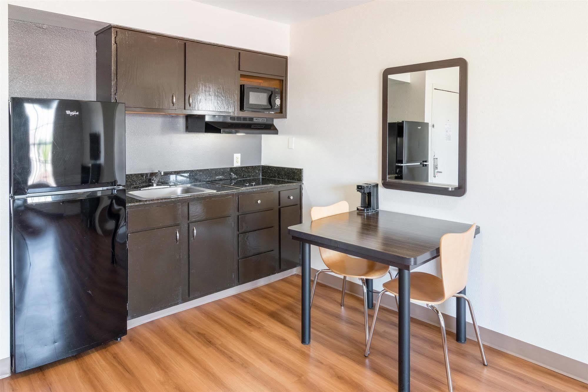 6-arlington, Tx Hotel 2*
