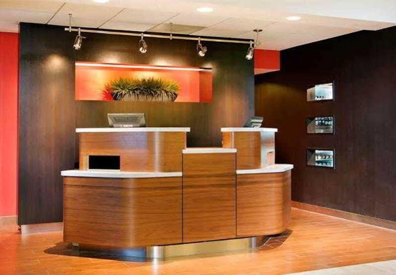 Courtyard By Marriott Dallas Entertainment District